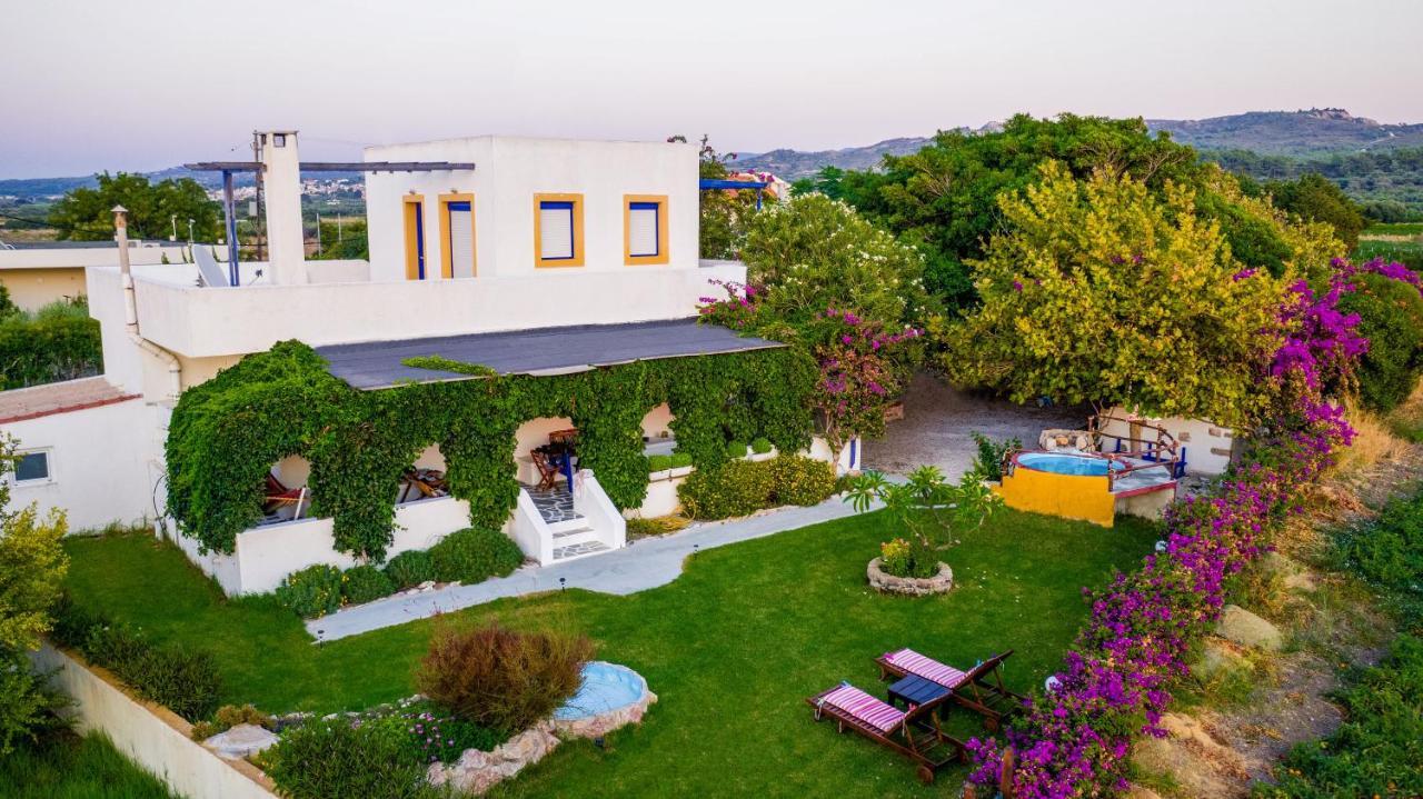 Villa Marqua Kalavárda Exteriér fotografie